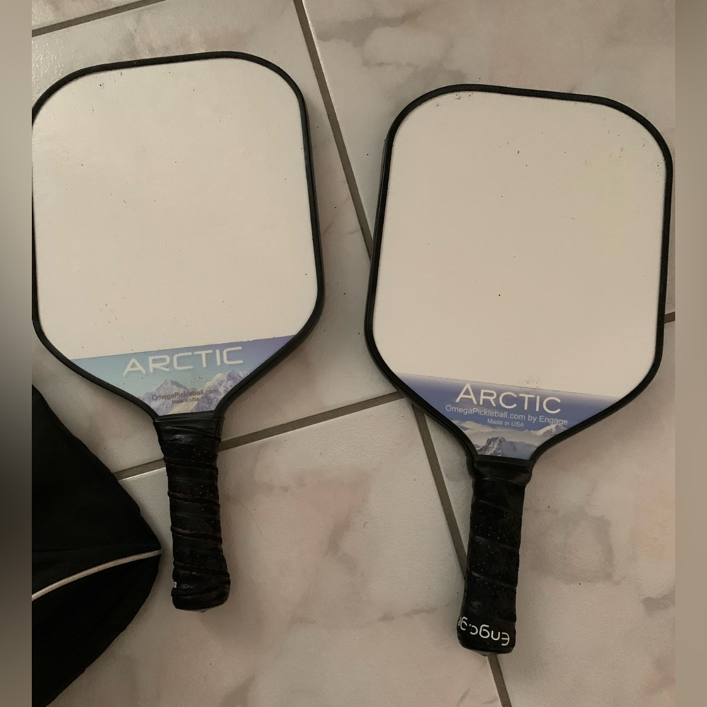 Omega Arctic Pickleball Set - Picture 4 of 12